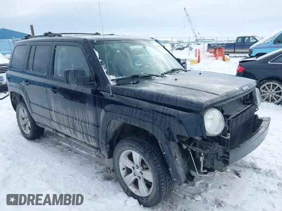 ✅ 2015 Jeep Patriot Sport • VIN: 1C4NJRBB4FD347418 • Lot: 41609314. Listed on IAAI with 121,337 mi. Free auction sales archive from the USA and detailed vehicle history report at DreamBid. Image 1.