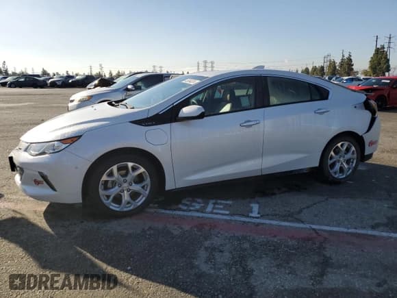✅ 2018 Chevrolet Volt Premier • VIN: 1G1RD6S50JU106135 • Lot: 45954224. Wystawiony na Copart z przebiegiem 64 685 mil. Bezpłatny archiwum sprzedaży aukcyjnych z USA i szczegółowy raport historii pojazdu na DreamBid. Zdjęcie 1.