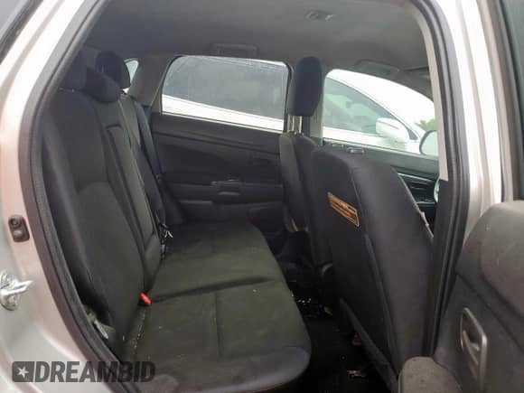 2014 Mitsubishi Outlander ES с VIN 4A4AR3AU6EE021127, выставлен на аукционе Copart как лот 49432625 с пробегом Не указан миль и Списание • Salvage title. История ставок и продаж доступна на DreamBid. Изображение 11.