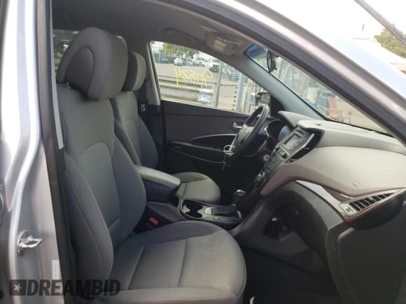 ✅ 2018 Hyundai Santa Fe 2.4L • VIN: 5XYZTDLB2JG507075 • Лот: 57235572. Опубликован ранее на Copart с пробегом 90 824 миль. Бесплатный доступ к архиву аукционных продаж из США и подробный отчёт об истории автомобиля на DreamBid. Изображение 5.