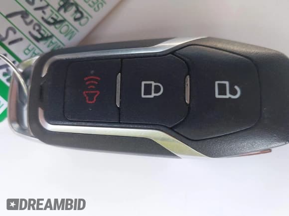 ✅ 2015 Ford F-150 XLT • VIN: 1FTFW1EG0FKD00543 • Lot: 42018565. Listed on IAAI with 183,827 mi. Free auction sales archive from the USA and detailed vehicle history report at DreamBid. Image 11.