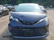 ✅ 2022 Toyota Sienna XLE • VIN: 5TDYSKFC8NS051809 • Лот: 42823541. Опубликован ранее на IAAI с пробегом 24 427 миль. Бесплатный доступ к архиву аукционных продаж из США и подробный отчёт об истории автомобиля на DreamBid. Изображение 12.