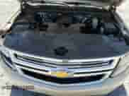 2015 Chevrolet Tahoe LTZ z VIN 1GNSCCKC5FR722956, wystawiony jako Copart lot #53353125 z przebiegiem 155 570 mil mil oraz Szkoda całkowita • Salvage title. Historia ofert i sprzedaży dostępna na DreamBid. Obrazek 12.