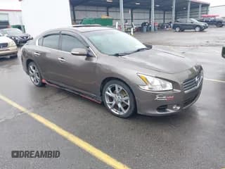 ✅ 2014 Nissan Maxima S • VIN: 1N4AA5AP2EC455230 • Lot: 42413381. Listed on IAAI with 182,766 mi. Free auction sales archive from the USA and detailed vehicle history report at DreamBid. Image 1.