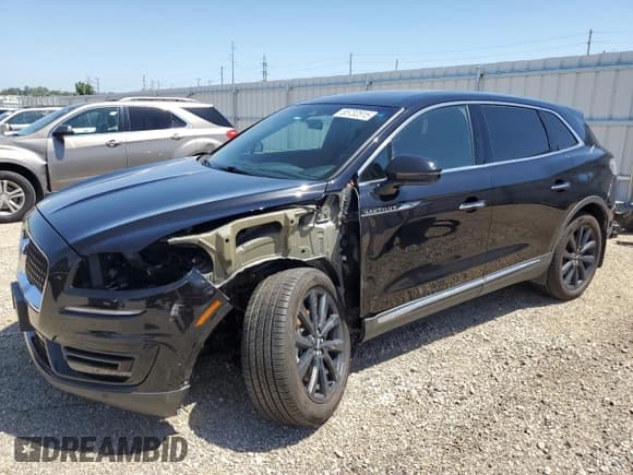 ✅ 2020 Lincoln Nautilus Reserve • VIN: 2LMPJ8KP5LBL28439 • Lot: 65732515. Wystawiony na Copart z przebiegiem 57 742 mil. Bezpłatny archiwum sprzedaży aukcyjnych z USA i szczegółowy raport historii pojazdu na DreamBid. Zdjęcie 1.