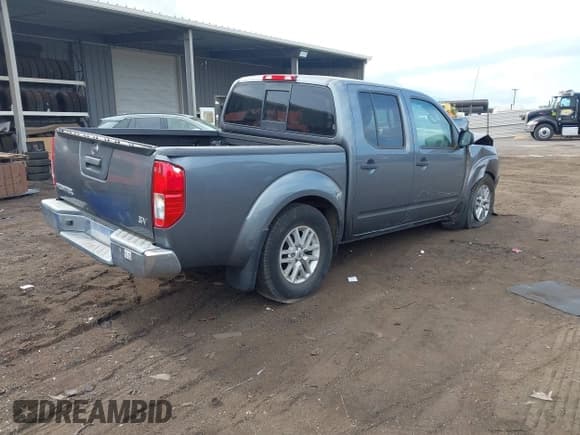✅ 2018 Nissan Frontier SV • VIN: 1N6AD0ER9JN760347 • Lot: 43317118. Wystawiony na IAAI z przebiegiem Nie podano. Bezpłatny archiwum sprzedaży aukcyjnych z USA i szczegółowy raport historii pojazdu na DreamBid. Zdjęcie 4.