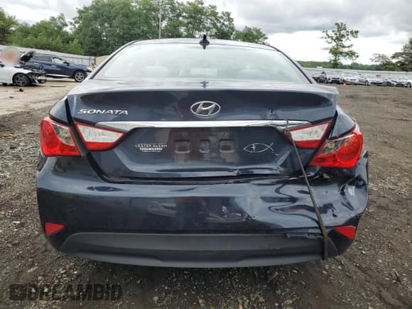 ✅ 2014 Hyundai Sonata GLS • VIN: 5NPEB4AC5EH870059 • Lot: 64762194. Listed on Copart with 174,482 mi. Free auction sales archive from the USA and detailed vehicle history report at DreamBid. Image 6.
