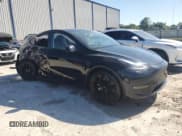 ✅ 2023 Tesla Model Y Long Range • VIN: 7SAYGAEE9PF715026 • Lot: 70555855. Wystawiony na Copart z przebiegiem 41 176 mil. Bezpłatny archiwum sprzedaży aukcyjnych z USA i szczegółowy raport historii pojazdu na DreamBid. Zdjęcie 4.