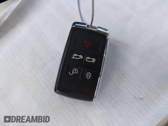 ✅ 2019 Jaguar I-Pace S • VIN: SADHB2S12K1F72772 • Лот: 41691548. Опубликован ранее на IAAI с пробегом 30 226 миль. Бесплатный доступ к архиву аукционных продаж из США и подробный отчёт об истории автомобиля на DreamBid. Изображение 11.