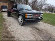 ✅ 1997 GMC Sierra 3500 • VIN: 1GTHC33J5VF005375 • Лот: 42298688. Опубликован ранее на IAAI с пробегом 188 825 миль. Бесплатный доступ к архиву аукционных продаж из США и подробный отчёт об истории автомобиля на DreamBid. Изображение 1.