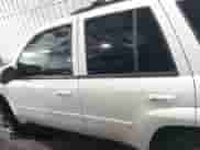 2009 Chevrolet TrailBlazer 1LT с VIN 1GNDT33SX92133266, выставлен на аукционе IAAI как лот 42072499 с пробегом 113 060 миль миль и . История ставок и продаж доступна на DreamBid. Изображение 14.