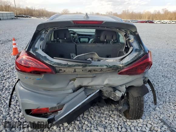 2021 Chevrolet Bolt EV Premier with VIN 1G1FZ6S07M4104928, listed as a Copart auction lot 42057654 with 57,263 mi miles and . Bid and sale history available at DreamBid. Image 6.