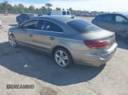 ✅ 2013 Volkswagen CC R-Line • VIN: WVWBN7AN1DE531990 • Lot: 43676775. Wystawiony na IAAI z przebiegiem 228 715 mil. Bezpłatny archiwum sprzedaży aukcyjnych z USA i szczegółowy raport historii pojazdu na DreamBid. Zdjęcie 3.