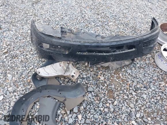 ✅ 2004 Chevrolet Colorado LS ZQ8 • VIN: 1GCCS196248117901 • Лот: 41752746. Опубликован ранее на IAAI с пробегом Не указан. Бесплатный доступ к архиву аукционных продаж из США и подробный отчёт об истории автомобиля на DreamBid. Изображение 12.