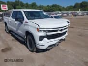 ✅ 2022 Chevrolet Silverado 1500 RST • VIN: 3GCUDEEDXNG634773 • Lot: 43339956. Wystawiony na IAAI z przebiegiem 77 414 mil. Bezpłatny archiwum sprzedaży aukcyjnych z USA i szczegółowy raport historii pojazdu na DreamBid. Zdjęcie 6.
