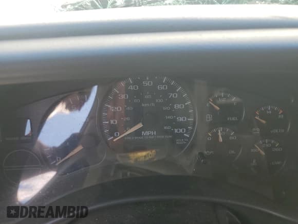 ✅ 2002 Chevrolet Suburban Z71 • VIN: 3GNFK16Z12G321065 • Lot: 66878305. Listed on Copart with Not provided. Free auction sales archive from the USA and detailed vehicle history report at DreamBid. Image 9.