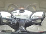 ✅ 2018 Buick Encore Essence • VIN: KL4CJGSB9JB599191 • Лот: 55411925. Опубликован ранее на Copart с пробегом 76 593 миль. Бесплатный доступ к архиву аукционных продаж из США и подробный отчёт об истории автомобиля на DreamBid. Изображение 15.