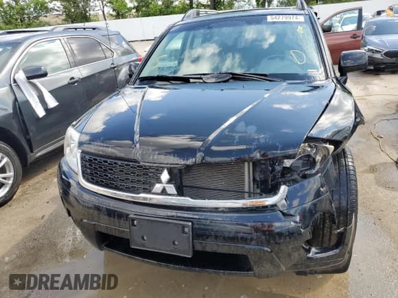 ✅ 2011 Mitsubishi Endeavor SE • VIN: 4A4JN3AS3BE009099 • Лот: 54279974. Опубликован ранее на Copart с пробегом 164 498 миль. Бесплатный доступ к архиву аукционных продаж из США и подробный отчёт об истории автомобиля на DreamBid. Изображение 5.