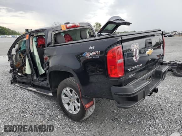 ✅ 2020 Chevrolet Colorado 2WD LT • VIN: 1GCGSCEN3L1101272 • Lot: 63368615. Wystawiony na Copart z przebiegiem Nie podano. Bezpłatny archiwum sprzedaży aukcyjnych z USA i szczegółowy raport historii pojazdu na DreamBid. Zdjęcie 2.
