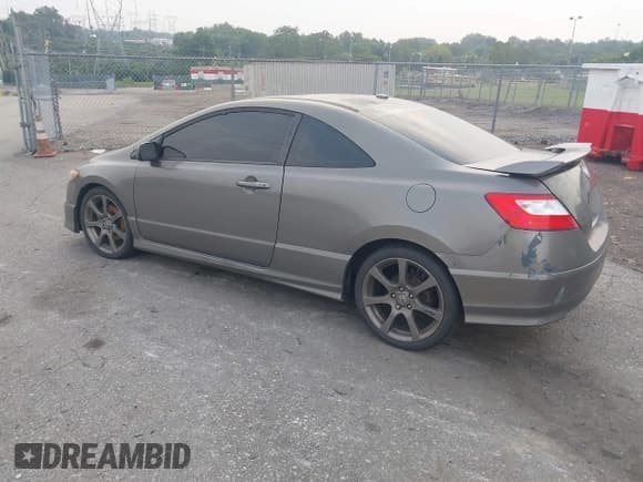✅ 2006 Honda Civic Si • VIN: 2HGFG21546H705627 • Lot: 42934584. Wystawiony na IAAI z przebiegiem Nie podano. Bezpłatny archiwum sprzedaży aukcyjnych z USA i szczegółowy raport historii pojazdu na DreamBid. Zdjęcie 3.