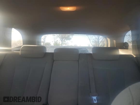 ✅ 2008 Hyundai Santa Fe GLS • VIN: 5NMSG13D18H129630 • Lot: 83250434. Listed on Copart with 216,269 mi. Free auction sales archive from the USA and detailed vehicle history report at DreamBid. Image 10.