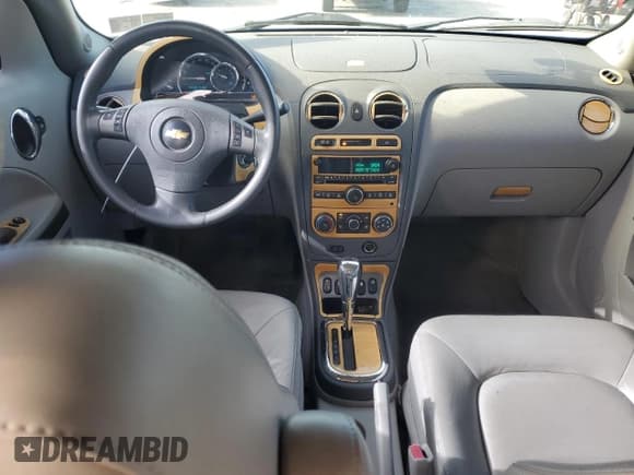 ✅ 2006 Chevrolet HHR LT • VIN: 3GNDA23P16S540436 • Лот: 91308385. Опубликован ранее на Copart с пробегом 82 696 миль. Бесплатный доступ к архиву аукционных продаж из США и подробный отчёт об истории автомобиля на DreamBid. Изображение 8.