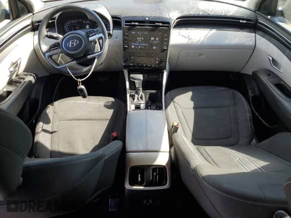 2024 Hyundai Tucson SEL with VIN 5NMJB3DEXRH355406, listed as a Copart auction lot 89843735 with 37,121 mi miles and Clean title. Bid and sale history available at DreamBid. Image 8.