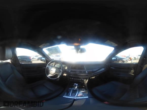 ✅ 2014 BMW 7 Series 740i • VIN: WBAYA6C57ED144071 • Лот: 43340955. Опубликован ранее на IAAI с пробегом 84 339 миль. Бесплатный доступ к архиву аукционных продаж из США и подробный отчёт об истории автомобиля на DreamBid. Изображение 24.