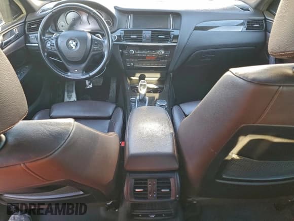 ✅ 2015 BMW X4 xDrive28i • VIN: 5UXXW3C52F0M87926 • Lot: 94218295. Listed on Copart with 94,567 mi. Free auction sales archive from the USA and detailed vehicle history report at DreamBid. Image 8.