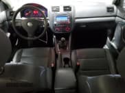 ✅ 2006 Volkswagen Jetta 2.5L • VIN: 3VWRF71K86M669179 • Лот: 56434375. Опубликован ранее на Copart с пробегом 175 120 миль. Бесплатный доступ к архиву аукционных продаж из США и подробный отчёт об истории автомобиля на DreamBid. Изображение 8.