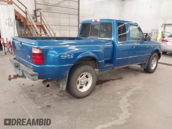 ✅ 2001 Ford Ranger XL Fleet • VIN: 1FTZR15E01PA84983 • Lot: 43144304. Wystawiony na IAAI z przebiegiem 204 651 mil. Bezpłatny archiwum sprzedaży aukcyjnych z USA i szczegółowy raport historii pojazdu na DreamBid. Zdjęcie 4.