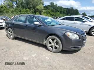 2011 Chevrolet Malibu 1LT z VIN 1G1ZC5E17BF218992, wystawiony jako Copart lot #67691284 z przebiegiem 166 176 mil mil oraz Szkoda całkowita • Salvage title. Historia ofert i sprzedaży dostępna na DreamBid. Obrazek 4.