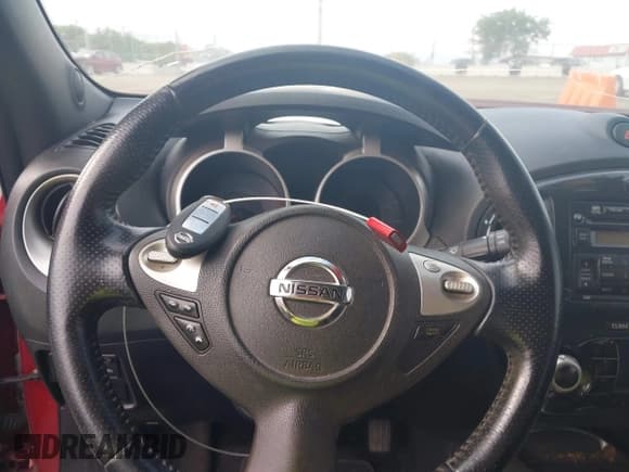 ✅ 2014 Nissan Juke SV • VIN: JN8AF5MR7ET351748 • Lot: 42295648. Listed on IAAI with 187,745 mi. Free auction sales archive from the USA and detailed vehicle history report at DreamBid. Image 11.
