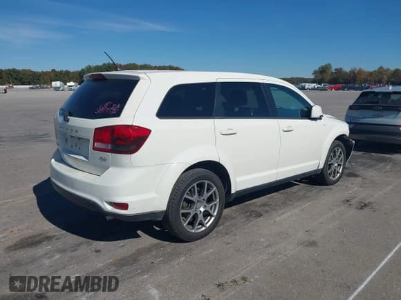 ✅ 2015 Dodge Journey R/T • VIN: 3C4PDDEG9FT611964 • Lot: 43521659. Wystawiony na IAAI z przebiegiem 176 098 mil. Bezpłatny archiwum sprzedaży aukcyjnych z USA i szczegółowy raport historii pojazdu na DreamBid. Zdjęcie 4.