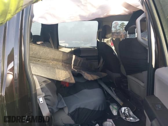 ✅ 2019 Ford F-150 XL • VIN: 1FTEW1EB8KFB83216 • Lot: 43679613. Listed on IAAI with 92,213 mi. Free auction sales archive from the USA and detailed vehicle history report at DreamBid. Image 8.