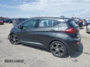✅ 2017 Chevrolet Bolt EV Premier • VIN: 1G1FX6S02H4141221 • Lot: 48938195. Wystawiony na Copart z przebiegiem 64 791 mil. Bezpłatny archiwum sprzedaży aukcyjnych z USA i szczegółowy raport historii pojazdu na DreamBid. Zdjęcie 2.