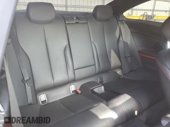 ✅ 2014 BMW 4 Series 435i • VIN: WBA3R1C58EF729140 • Lot: 81589195. Listed on Copart with 119,356 mi. Free auction sales archive from the USA and detailed vehicle history report at DreamBid. Image 10.