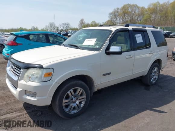 ✅ 2007 Ford Explorer Limited • VIN: 1FMEU75E27UB23675 • Lot: 42155077. Listed on IAAI with 185,516 mi. Free auction sales archive from the USA and detailed vehicle history report at DreamBid. Image 2.