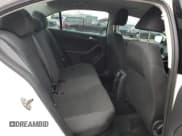 ✅ 2014 Volkswagen Jetta S • VIN: 3VW2K7AJ0EM227516 • Лот: 92585765. Опубликован ранее на Copart с пробегом 124 647 миль. Бесплатный доступ к архиву аукционных продаж из США и подробный отчёт об истории автомобиля на DreamBid. Изображение 10.