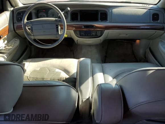 ✅ 1995 Mercury Grand Marquis LS • VIN: 2MELM75W8SX619942 • Лот: 90827575. Опубликован ранее на Copart с пробегом 94 504 миль. Бесплатный доступ к архиву аукционных продаж из США и подробный отчёт об истории автомобиля на DreamBid. Изображение 8.