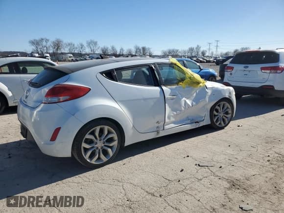 ✅ 2013 Hyundai Veloster w/Black Int • VIN: KMHTC6AD6DU133512 • Lot: 83541084. Wystawiony na Copart z przebiegiem 150 762 mil. Bezpłatny archiwum sprzedaży aukcyjnych z USA i szczegółowy raport historii pojazdu na DreamBid. Zdjęcie 3.