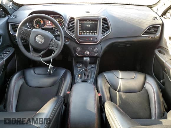 ✅ 2022 Jeep Cherokee Trailhawk • VIN: 1C4PJMBX8ND532139 • Lot: 87020215. Listed on Copart with 30,875 mi. Free auction sales archive from the USA and detailed vehicle history report at DreamBid. Image 8.