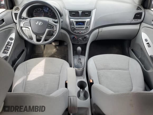 ✅ 2015 Hyundai Accent GS • VIN: KMHCT5AE9FU198375 • Lot: 84440695. Wystawiony na Copart z przebiegiem 117 044 mil. Bezpłatny archiwum sprzedaży aukcyjnych z USA i szczegółowy raport historii pojazdu na DreamBid. Zdjęcie 8.