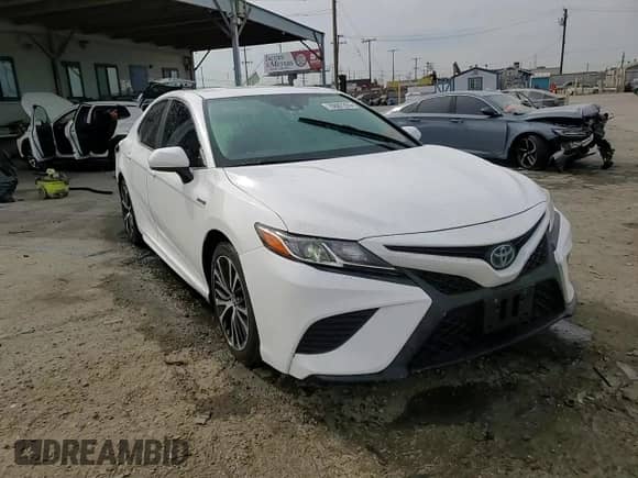 2020 Toyota Camry Hybrid SE с VIN 4T1G31AK1LU019757, выставлен на аукционе Copart как лот 70887205 с пробегом 76 845 миль миль и Списание • Salvage title. История ставок и продаж доступна на DreamBid. Изображение 13.