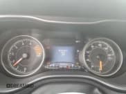 ✅ 2019 Jeep Cherokee Limited • VIN: 1C4PJMDX9KD232148 • Lot: 80069964. Listed on Copart with 99,165 mi. Free auction sales archive from the USA and detailed vehicle history report at DreamBid. Image 9.