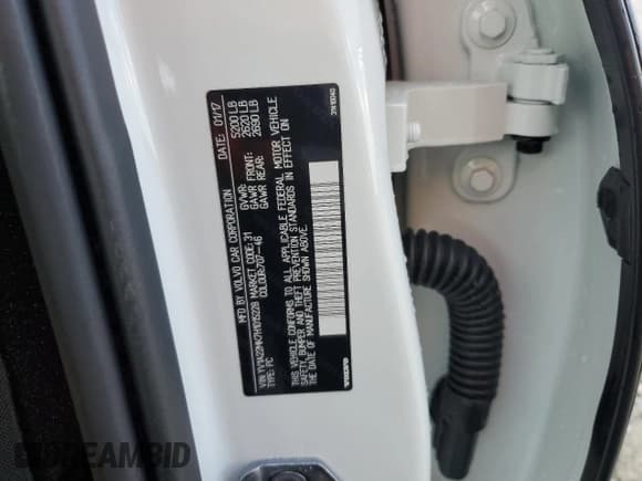 ✅ 2017 Volvo S90 Momentum • VIN: YV1A22MK7H1015228 • Lot: 82074615. Wystawiony na Copart z przebiegiem 117 953 mil. Bezpłatny archiwum sprzedaży aukcyjnych z USA i szczegółowy raport historii pojazdu na DreamBid. Zdjęcie 13.