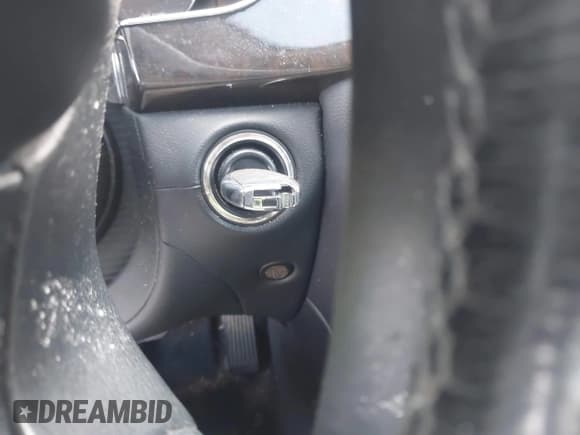 ✅ 2007 Mercedes-Benz CLS 550 • VIN: WDDDJ72X57A083291 • Lot: 42839486. Listed on IAAI with 223,609 mi. Free auction sales archive from the USA and detailed vehicle history report at DreamBid. Image 11.