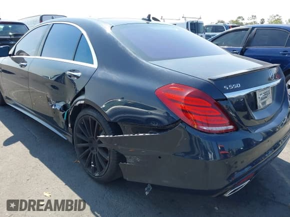 ✅ 2015 Mercedes-Benz S 550 • VIN: WDDUG8CB7FA074310 • Лот: 42899556. Опубликован ранее на IAAI с пробегом 186 028 миль. Бесплатный доступ к архиву аукционных продаж из США и подробный отчёт об истории автомобиля на DreamBid. Изображение 6.