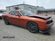 ✅ 2020 Dodge Challenger R/T • VIN: 2C3CDZBT0LH196345 • Lot: 51598754. Wystawiony na Copart z przebiegiem 33 289 mil. Bezpłatny archiwum sprzedaży aukcyjnych z USA i szczegółowy raport historii pojazdu na DreamBid. Zdjęcie 4.