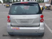 ✅ 2009 Smart fortwo Pure • VIN: WMEEJ31X99K209322 • Lot: 42465179. Listed on IAAI with 75,730 mi. Free auction sales archive from the USA and detailed vehicle history report at DreamBid. Image 16.